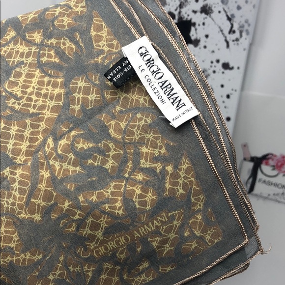 Giorgio Armani vintage scarves - Picture 5 of 6